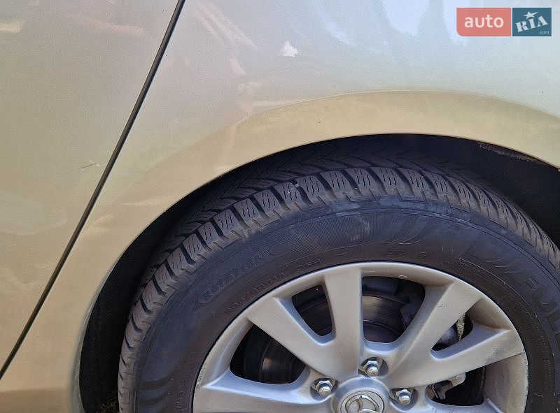 Седан Mazda 3 2006 в Киеве