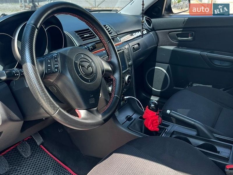 Хэтчбек Mazda 3 2008 в Ивано-Франковске