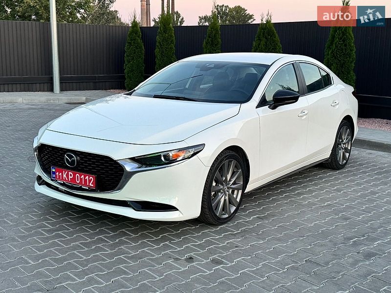 Седан Mazda 3 2021 в Днепре