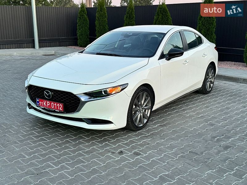 Седан Mazda 3 2021 в Днепре