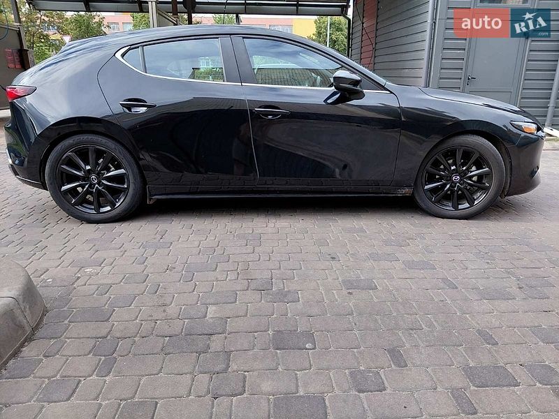 Хетчбек Mazda 3 2022 в Києві фото 2 Хетчбек Mazda 3 2022 в Києві