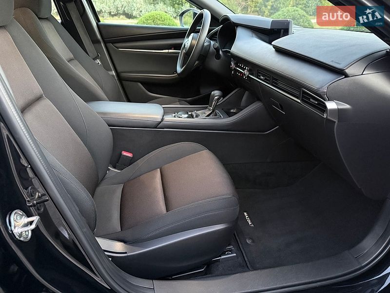 Хэтчбек Mazda 3 2025 в Днепре