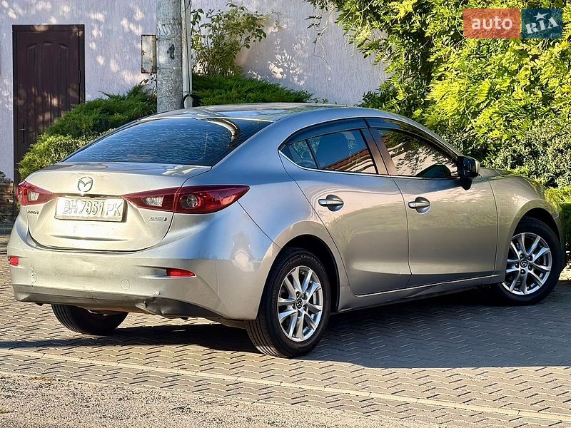 Седан Mazda 3 2016 в Одессе