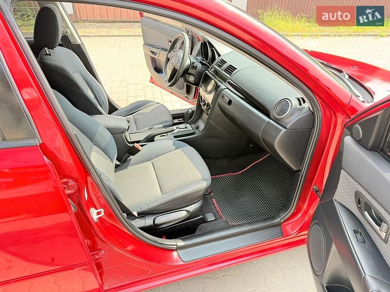 Седан Mazda 3 2005 в Хмельницком