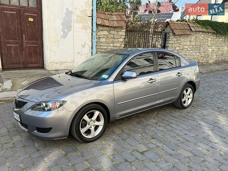 Седан Mazda 3 2004 в Каменец-Подольском