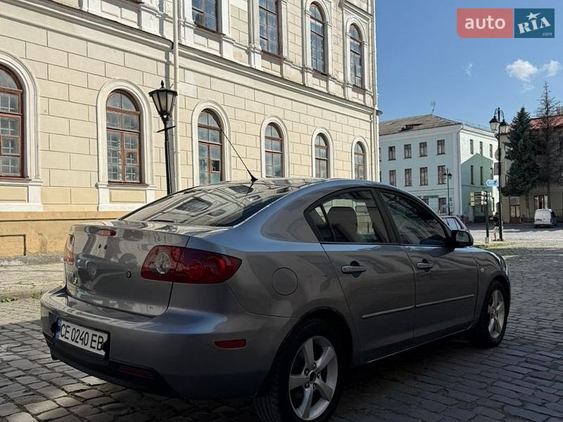 Седан Mazda 3 2004 в Каменец-Подольском