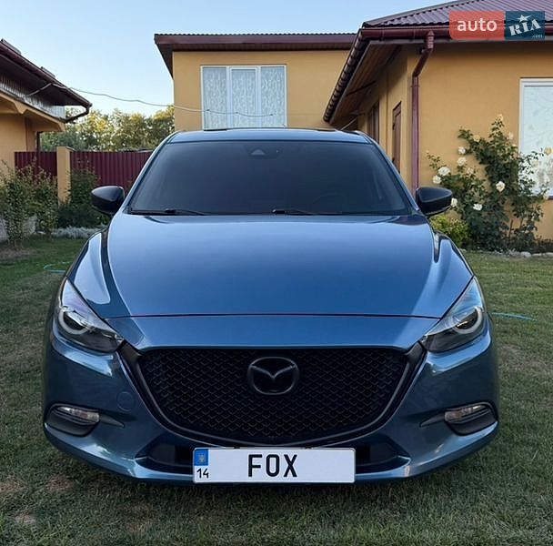 Хэтчбек Mazda 3 2018 в Львове