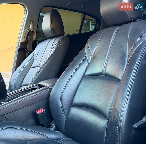 Хэтчбек Mazda 3 2018 в Львове