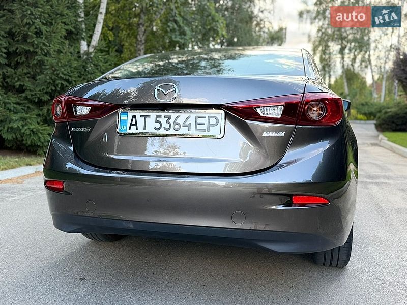 Седан Mazda 3 2015 в Києві