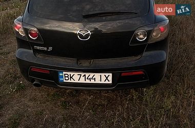 Хэтчбек Mazda 3 2007 в Сарнах