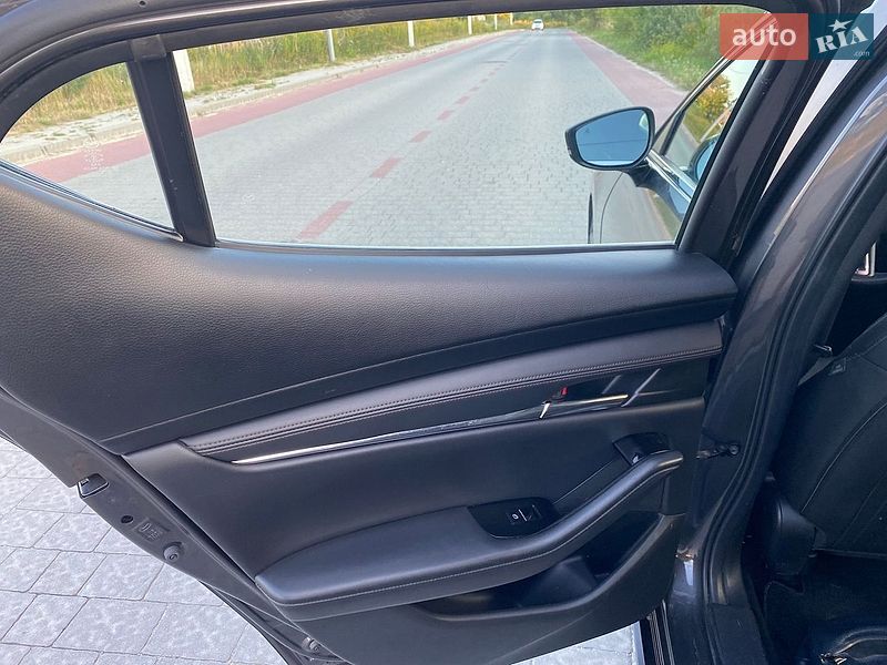 Хетчбек Mazda 3 2019 в Львові