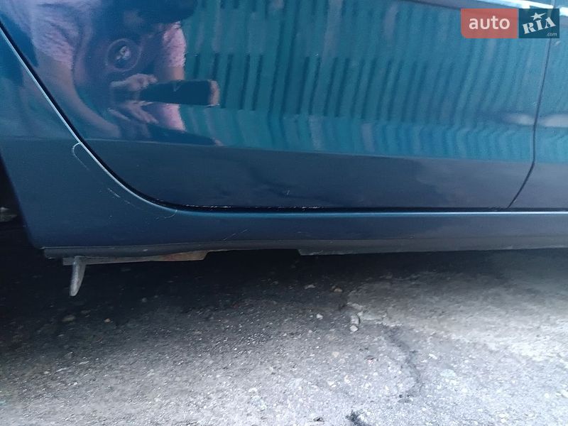 Хетчбек Mazda 3 2007 в Рокитному