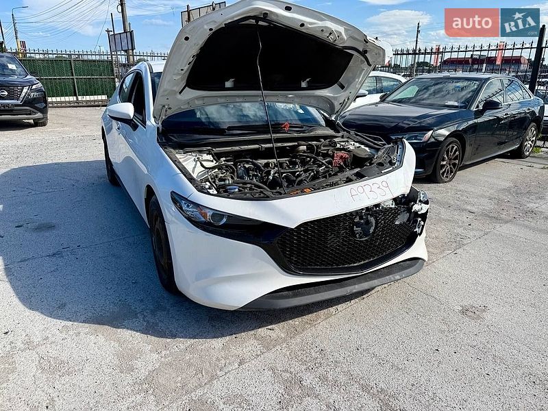 Хетчбек Mazda 3 2019 в Києві
