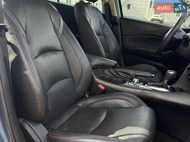 Хетчбек Mazda 3 2016 в Києві фото 9 Хетчбек Mazda 3 2016 в Києві