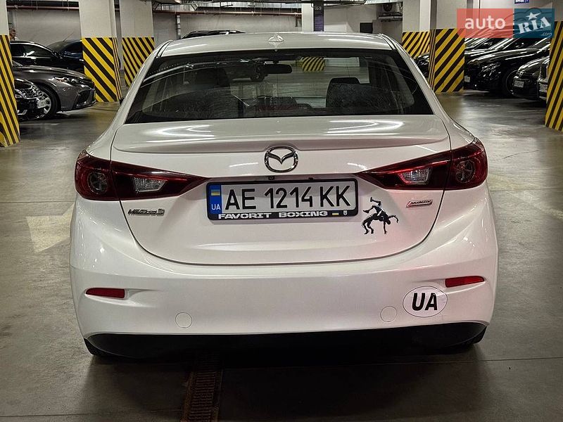 Седан Mazda 3 2013 в Києві