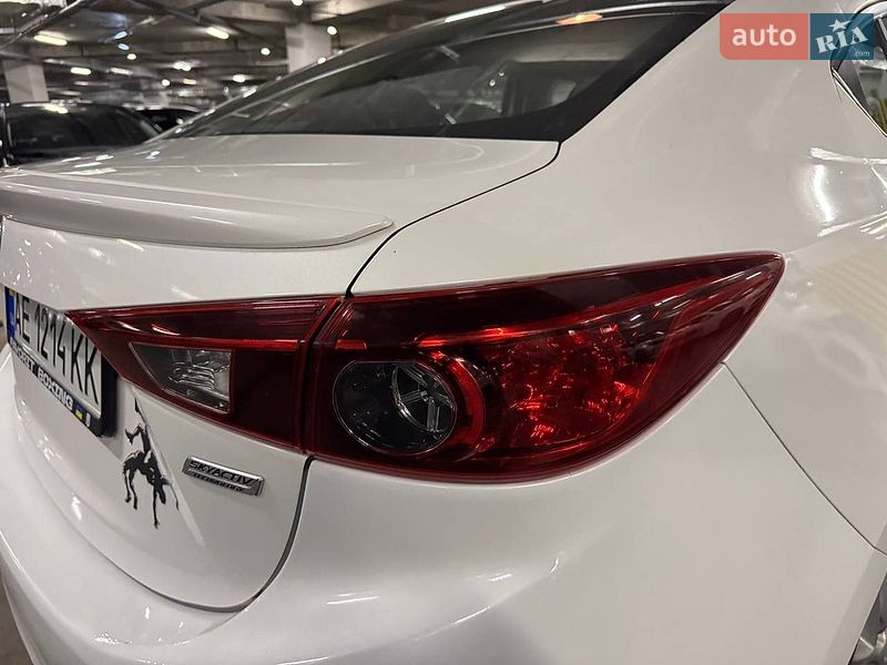 Седан Mazda 3 2013 в Києві