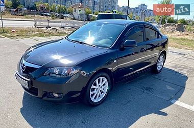 Седан Mazda 3 2008 в Киеве