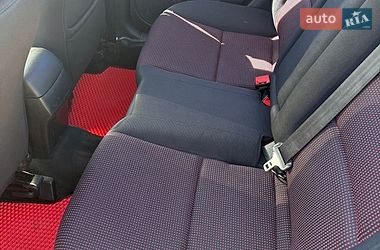 Седан Mazda 3 2006 в Львове