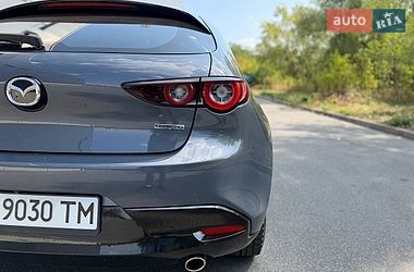 Хэтчбек Mazda 3 2024 в Киеве