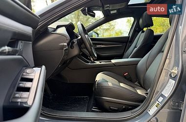 Хэтчбек Mazda 3 2024 в Киеве