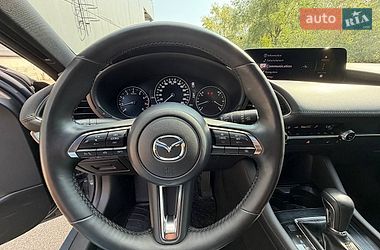 Хэтчбек Mazda 3 2024 в Киеве