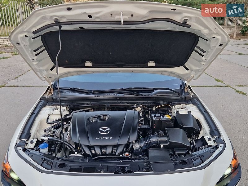 Хэтчбек Mazda 3 2021 в Днепре