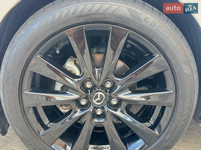 Седан Mazda 3 2021 в Коломые