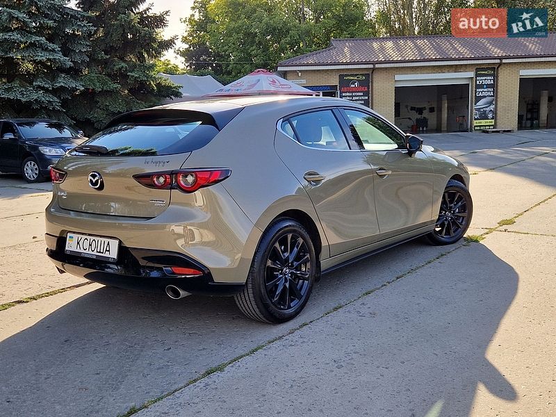 Хэтчбек Mazda 3 2023 в Днепре