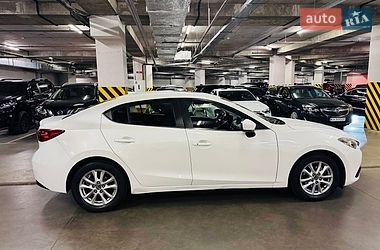 Седан Mazda 3 2013 в Киеве фото 4 Седан Mazda 3 2013 в Киеве