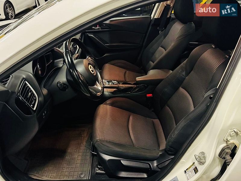 Седан Mazda 3 2013 в Киеве фото 18 Седан Mazda 3 2013 в Киеве