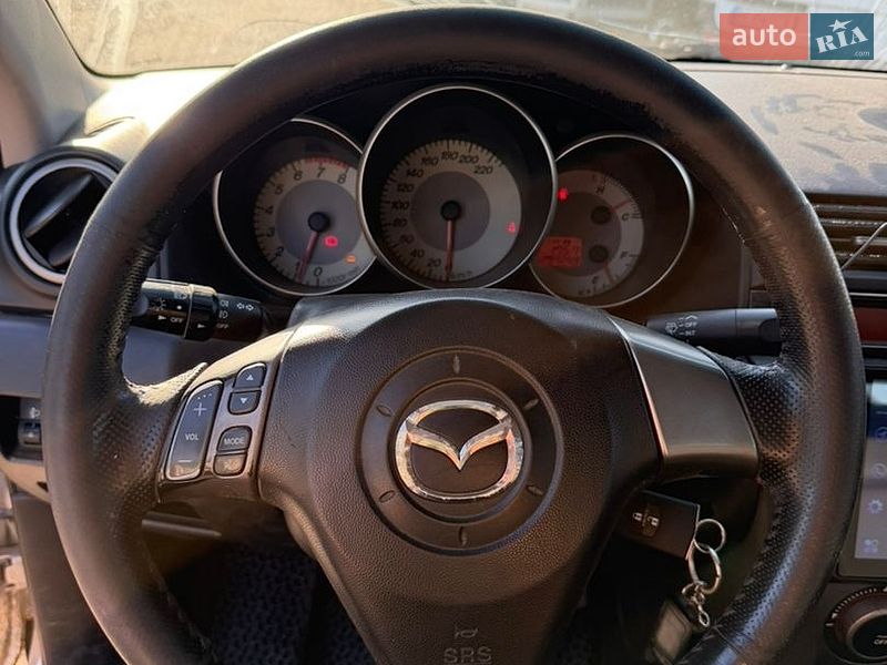 Седан Mazda 3 2006 в Дніпрі