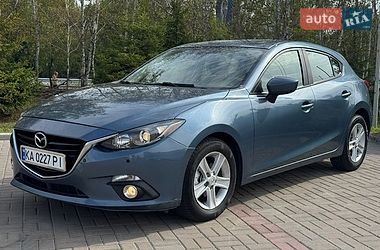 Хетчбек Mazda 3 2016 в Києві