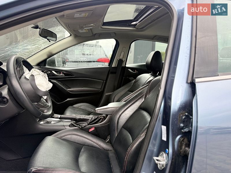 Седан Mazda 3 2015 в Львові фото 12 Седан Mazda 3 2015 в Львові