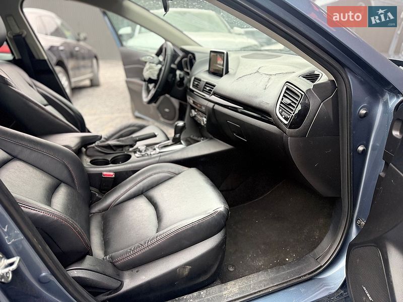Седан Mazda 3 2015 в Львові фото 16 Седан Mazda 3 2015 в Львові