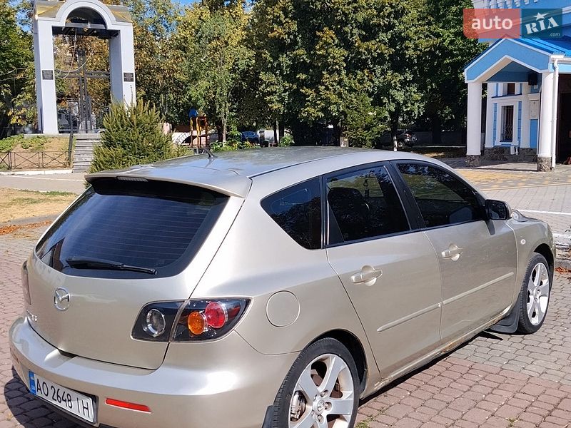 Хэтчбек Mazda 3 2008 в Мукачево