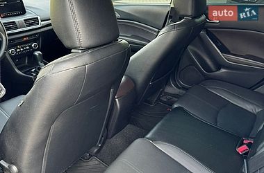 Седан Mazda 3 2017 в Чернівцях фото 40 Седан Mazda 3 2017 в Чернівцях