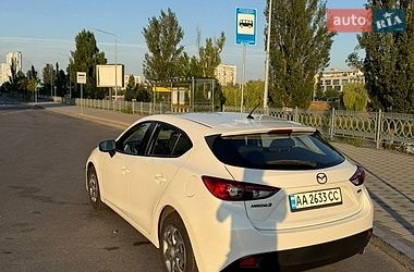 Хетчбек Mazda 3 2015 в Києві