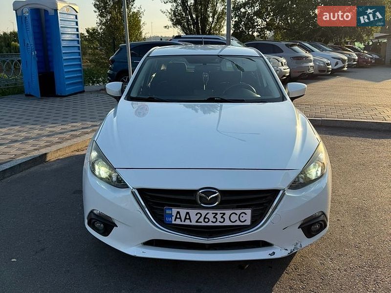 Хетчбек Mazda 3 2015 в Києві