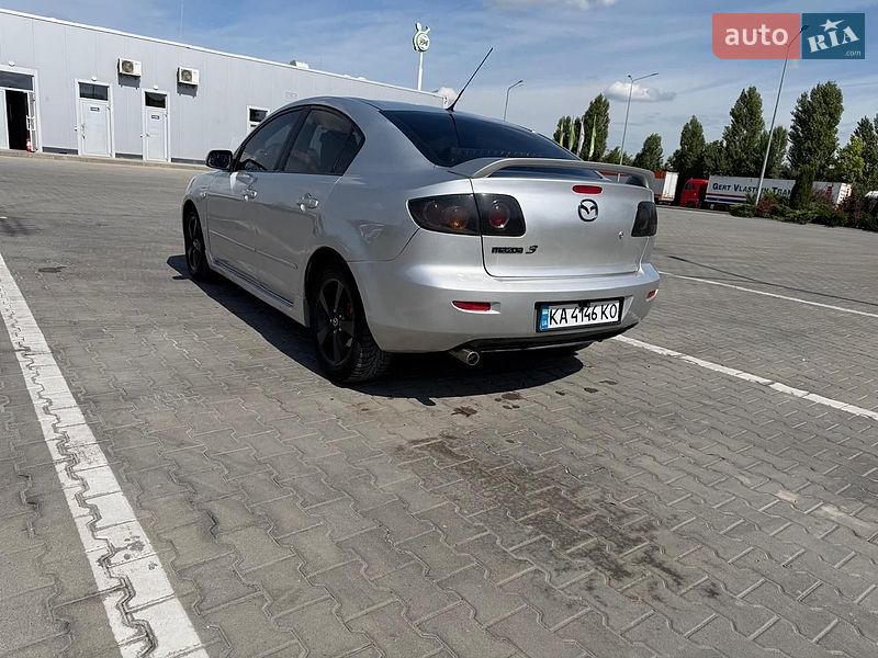 Седан Mazda 3 2005 в Кам'янець-Подільському