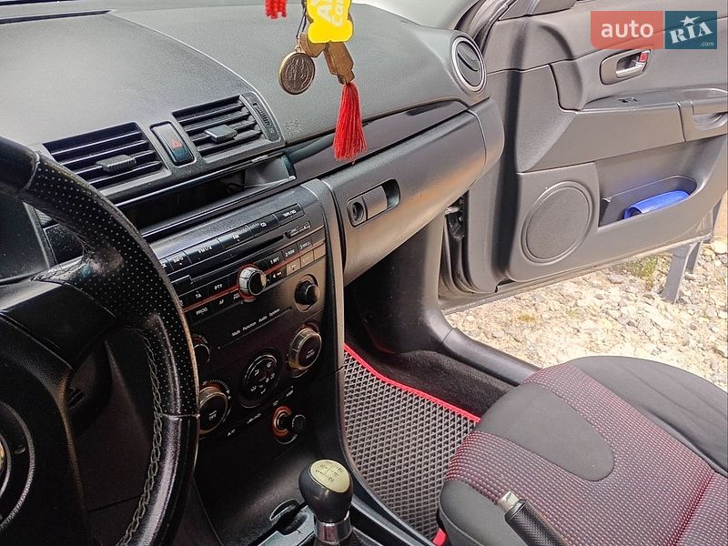 Хетчбек Mazda 3 2004 в Львові фото 15 Хетчбек Mazda 3 2004 в Львові