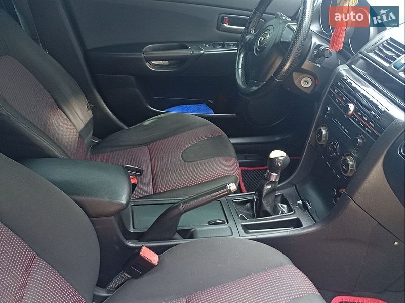 Хетчбек Mazda 3 2004 в Львові фото 17 Хетчбек Mazda 3 2004 в Львові