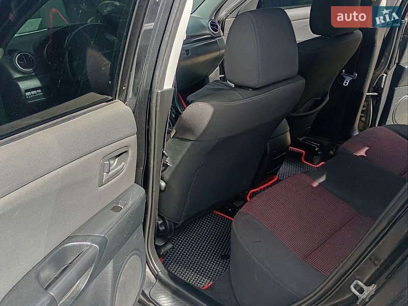 Хетчбек Mazda 3 2004 в Львові фото 20 Хетчбек Mazda 3 2004 в Львові