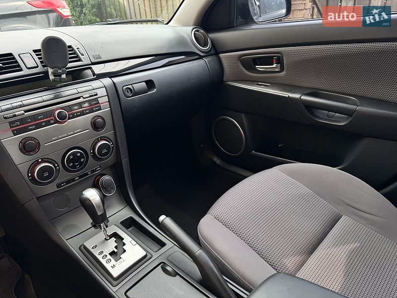 Седан Mazda 3 2007 в Києві