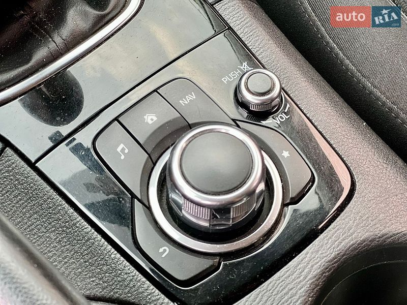 Седан Mazda 3 2014 в Обухові