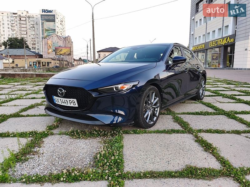 Mazda 3 2019