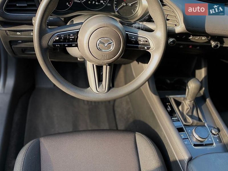 Седан Mazda 3 2023 в Виннице