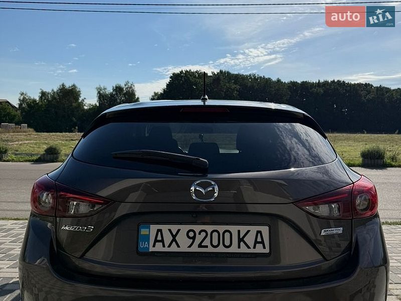 Хэтчбек Mazda 3 2016 в Крюковщине
