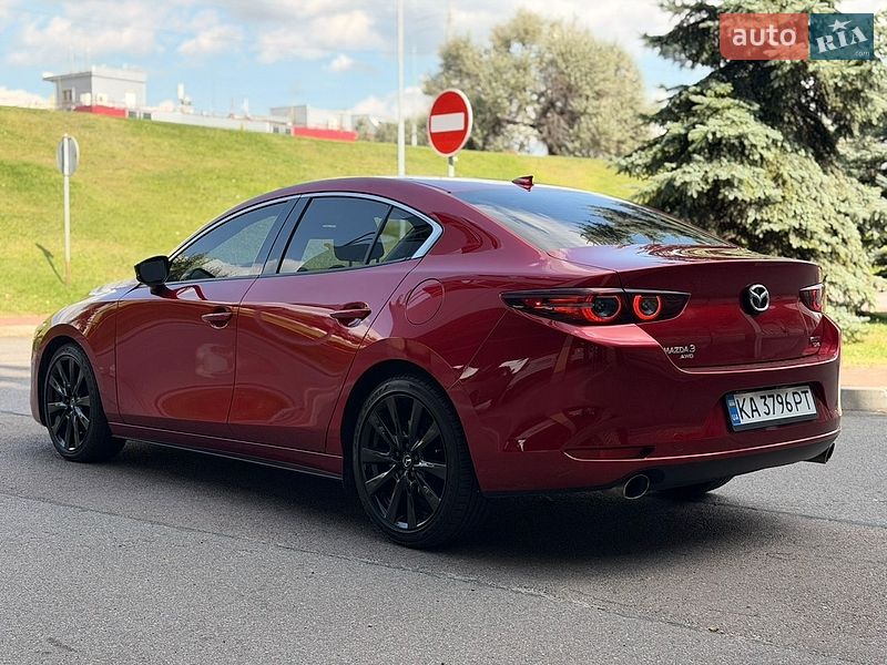 Седан Mazda 3 2021 в Києві