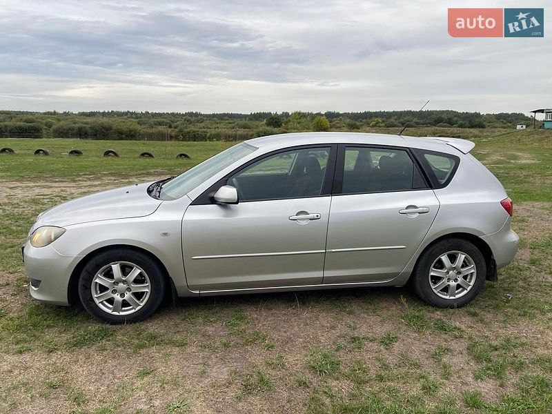 Хетчбек Mazda 3 2004 в Рівному
