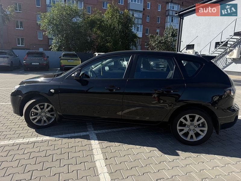 Хэтчбек Mazda 3 2008 в Нежине